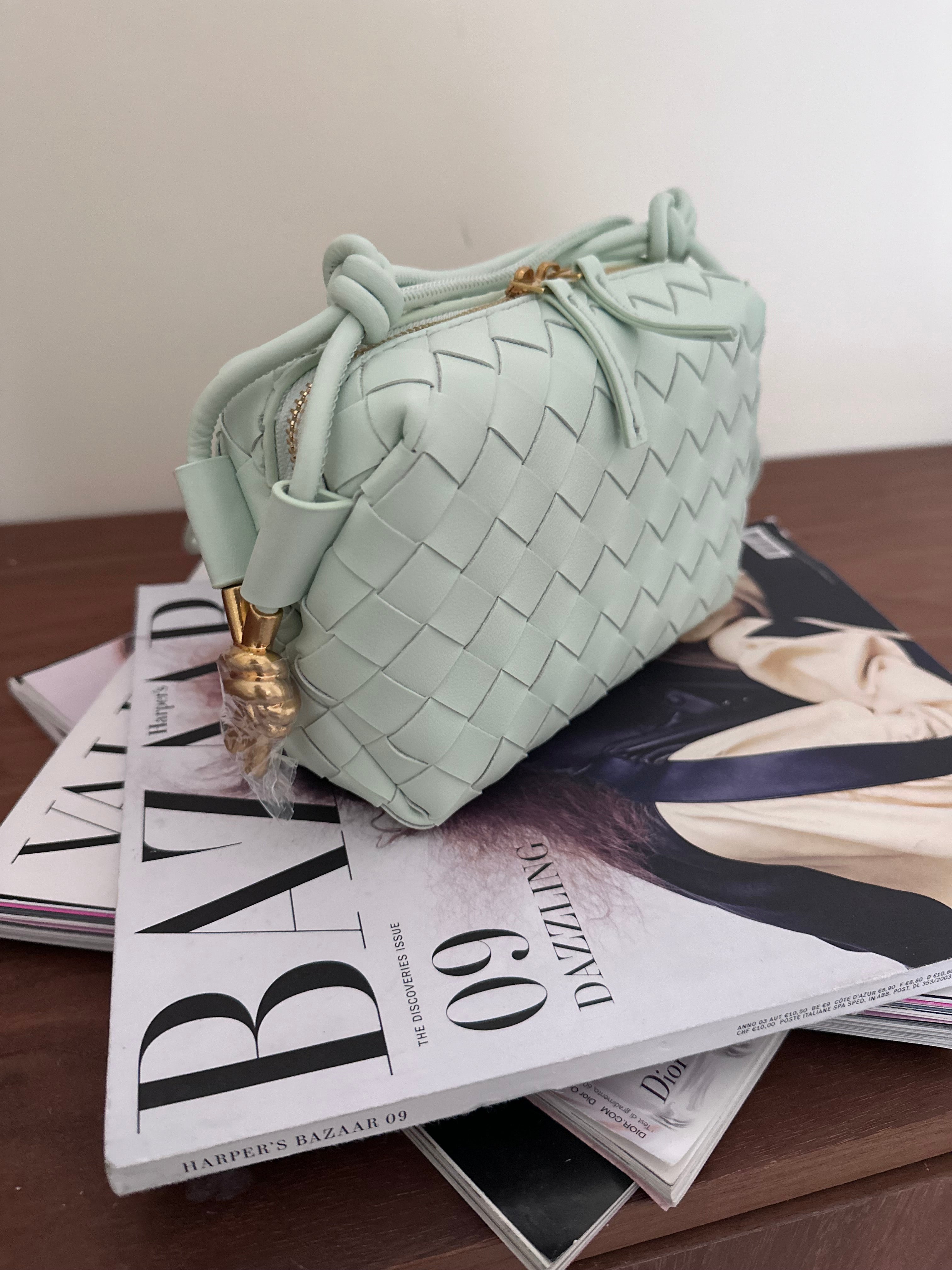 Borsa Aura